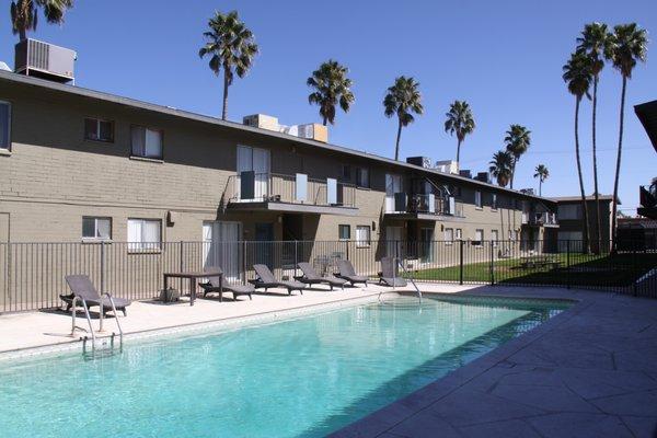 Montclair Apartments - Community Pool