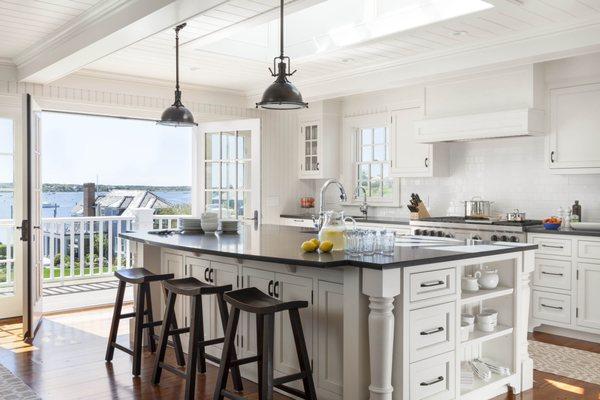 Building Contractors- Colonial Reproductions- Martha's Vineyard Custom Home Builder