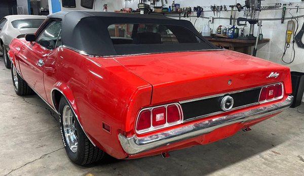 Russo's Rods and Restorations