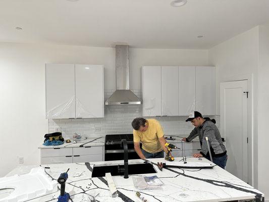 Bauten Family Service