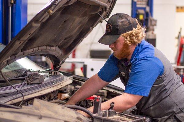 Don Hattan Ford Service