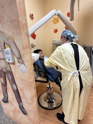 4 yr old getting xrays taken