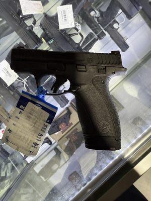 Top Shot Firearms Acad-Gun Club