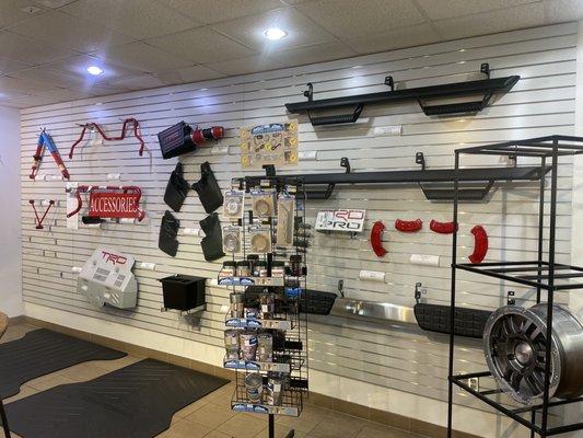 Serra Toyota of Decatur