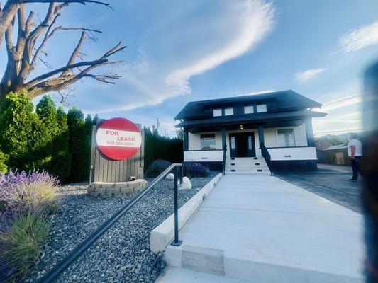 Aardvark Window Cleaning