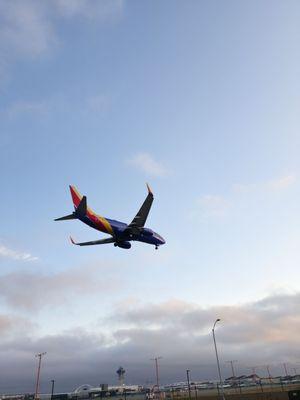 LAX Airplane Landing View Point