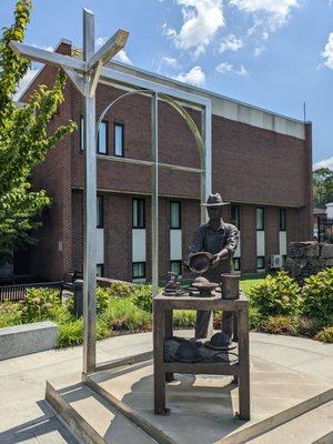 Danbury Hatters' Monument