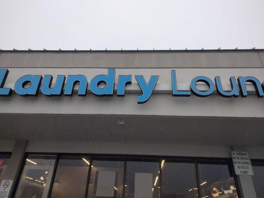 Laundry Lounge