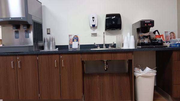 Mary Babb Randolph Cancer Center