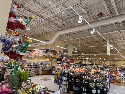 Weis Markets