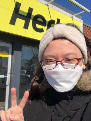 3 easy steps for Hertz Medford - Reserve, call to check availability before going down and be on time :)