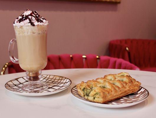 Antoinette’s Coffee House