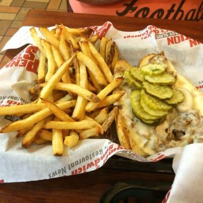 Philly cheese steak....looks pretty good.