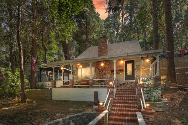 JoAnn Dickinson Homes