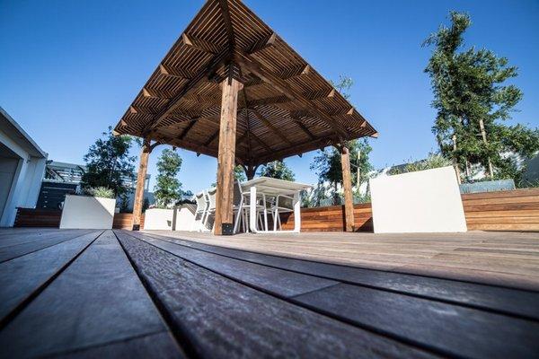 Victory Construction