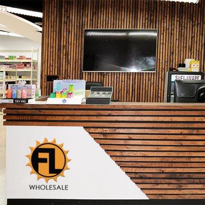 FL Wholesale front desk