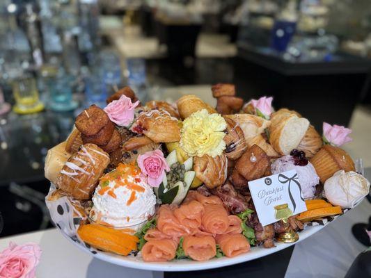 Custom breakfast platter