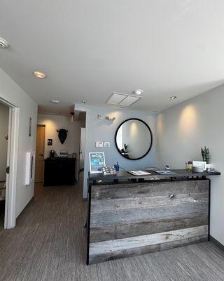 SkinMD Check-In & Lobby