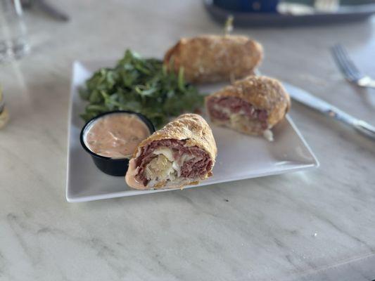 Rueben Egg Roll