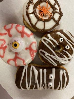 Season scary donuts