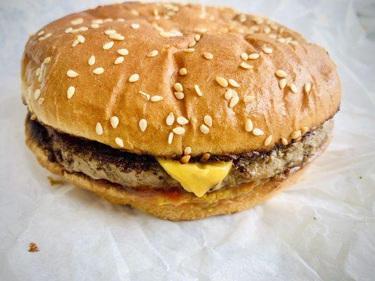 Big Baby Cheeseburger