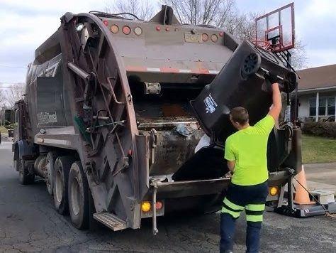 Mels Diner and Auto Body Shop