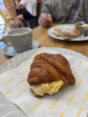 Janet's Café & Bakery