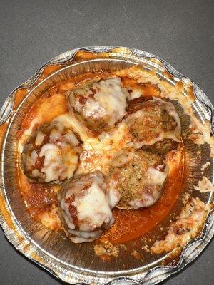 Meller's Sports Hub and Grill