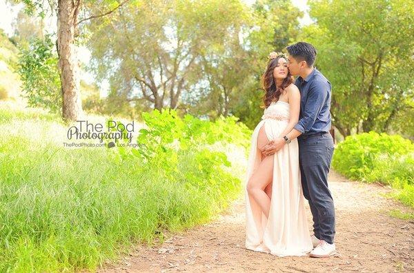Santa Monica's Pod Photography - Maternity Photographer