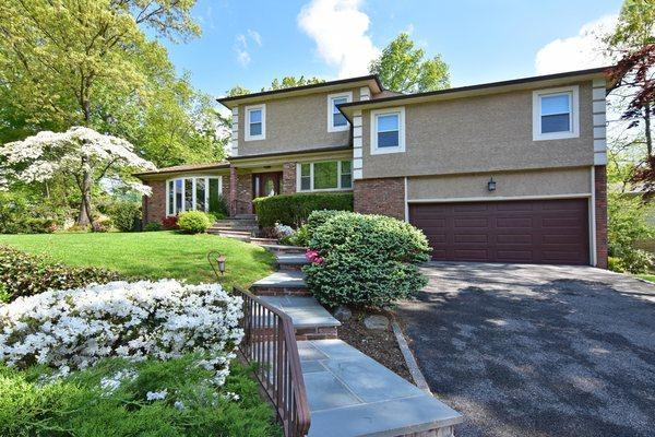 Hollingsworth Real Estate Group