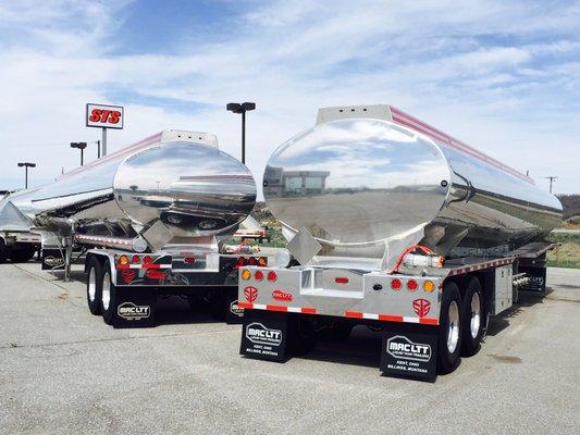 STS is a full-service semi-trailer dealership offering MAC Flats, STE tanks and MAC LTT trailers. Full parts inventory and ASME repair shop.