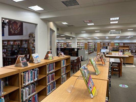 LA County Library - San Fernando Library
