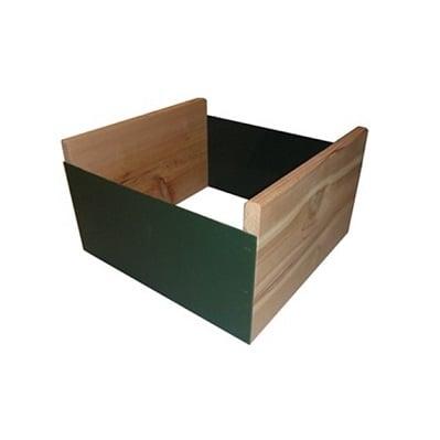 The Halflap Nest Box is hand-crafted out of durable Western Red Cedar and Hunter Green HDPE.