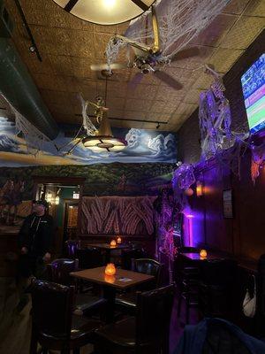 Spooky Halloween vibes