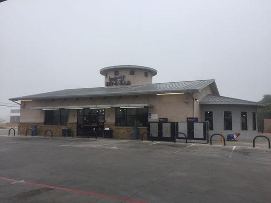 WAG-a-BAG... what in the world?