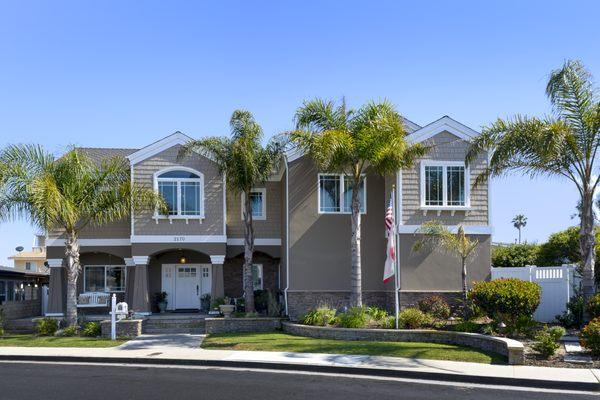 ACTIVE LISTING! Live at the Beach and Hear the Waves at 2170 Monmouth Drive Ventura, CA 5bed | 4bath | $2,275,000