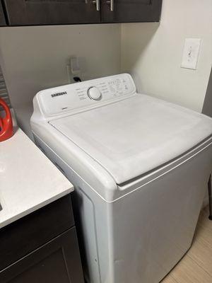 MD Broadway Electronics