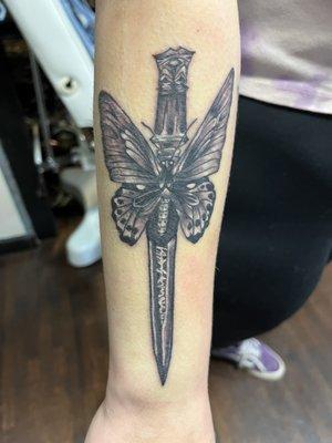 Stand Fast Tattoo & Beauty