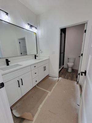 Mac's Plumbing