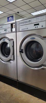 Transit Laundromat
