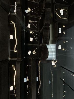 Assortment of 14k gold jewelry