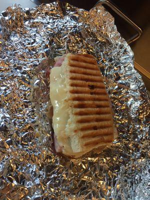 Twin Oaks Pizzeria & Deli