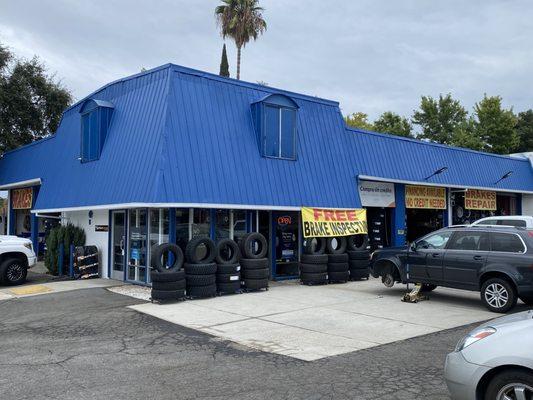 GREENBACK TIRES WHEELS BRAKES