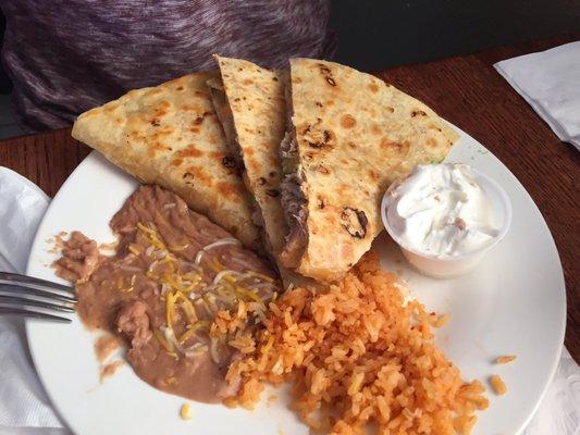 Chipotle chicken quesadillas