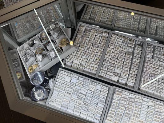 John's Gold & Diamonds