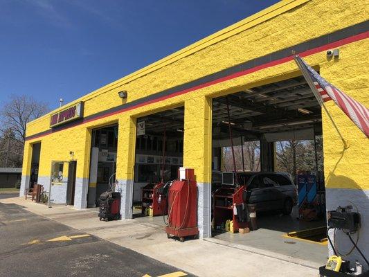 McHenry Lube Express