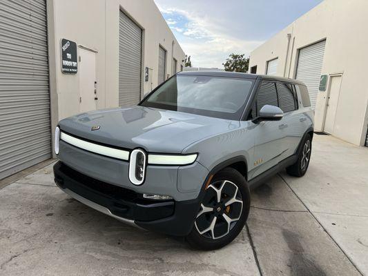 Ceramic tint & chrome delete