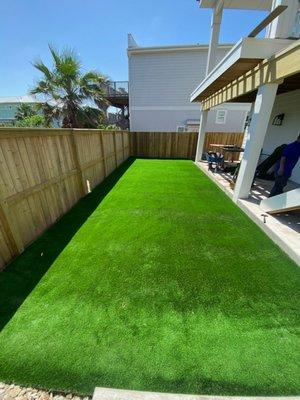 Robert's Lawn & Garden