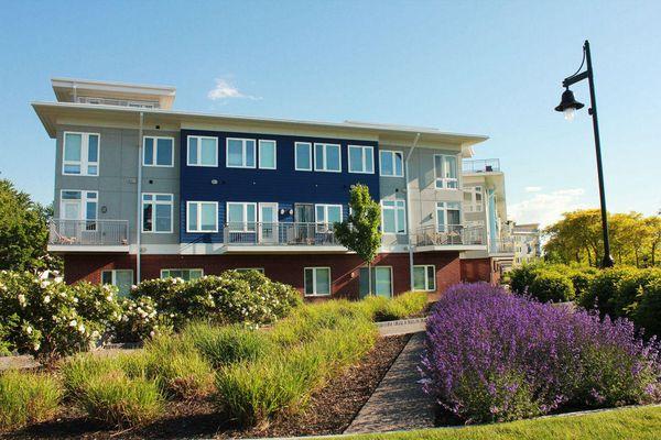 Erie Harbor Apartments