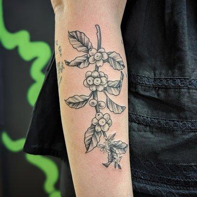 Done by @squirt_tattoos